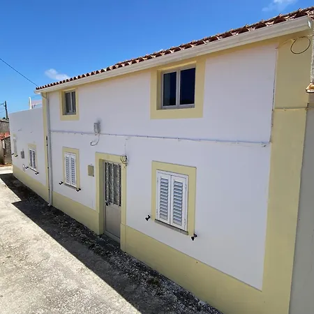 Casa de Férias Yellow Rustic Portuguese *